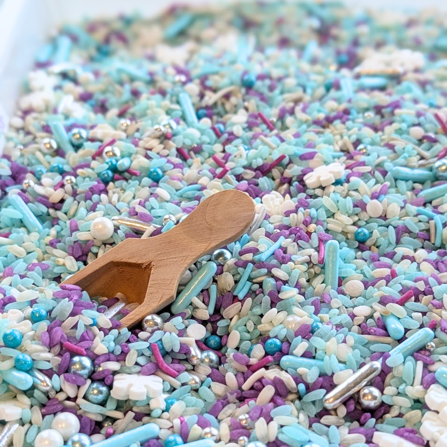 10 Easy Sensory Play Ideas for Toddlers at Home