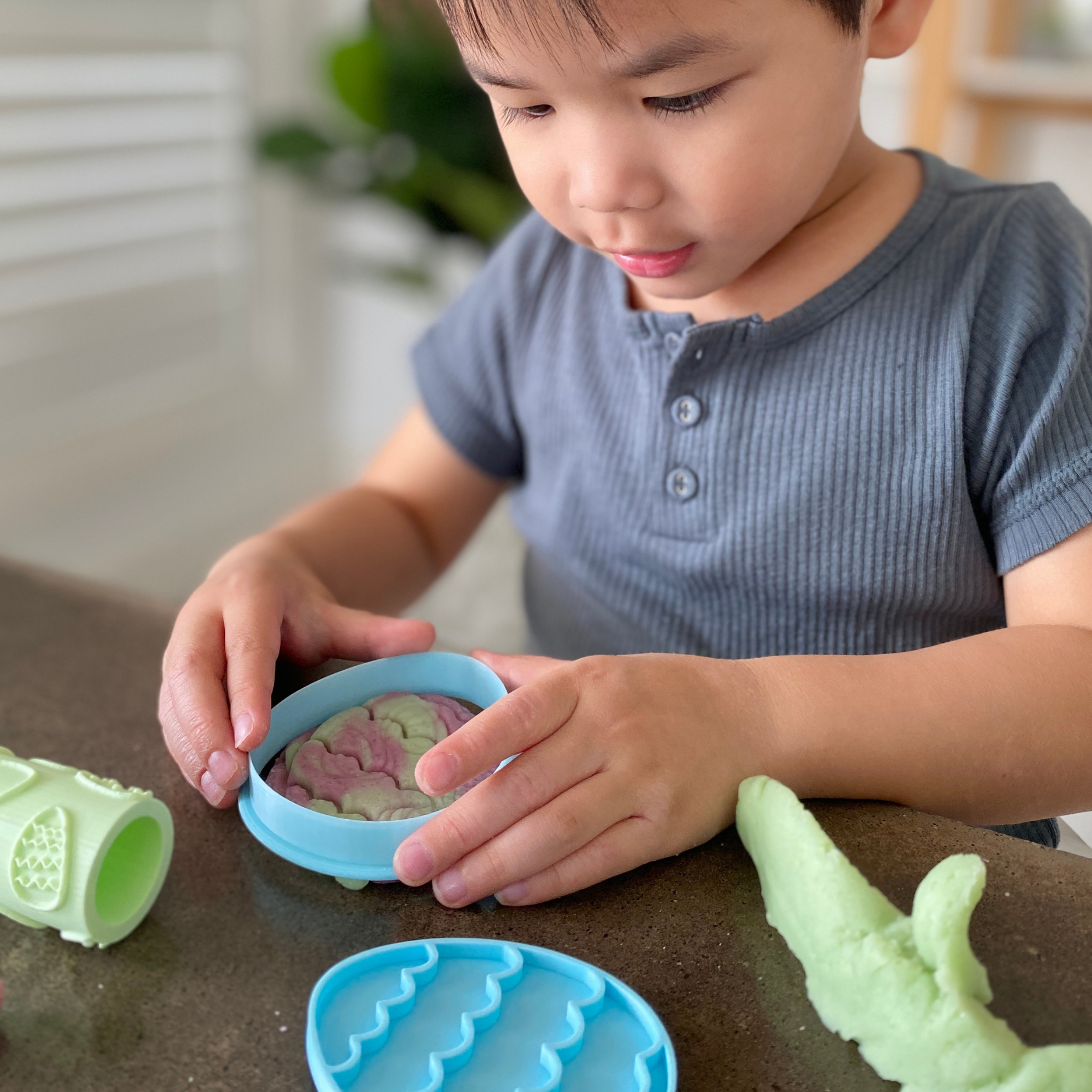 EGGS-plorers Putty Pack