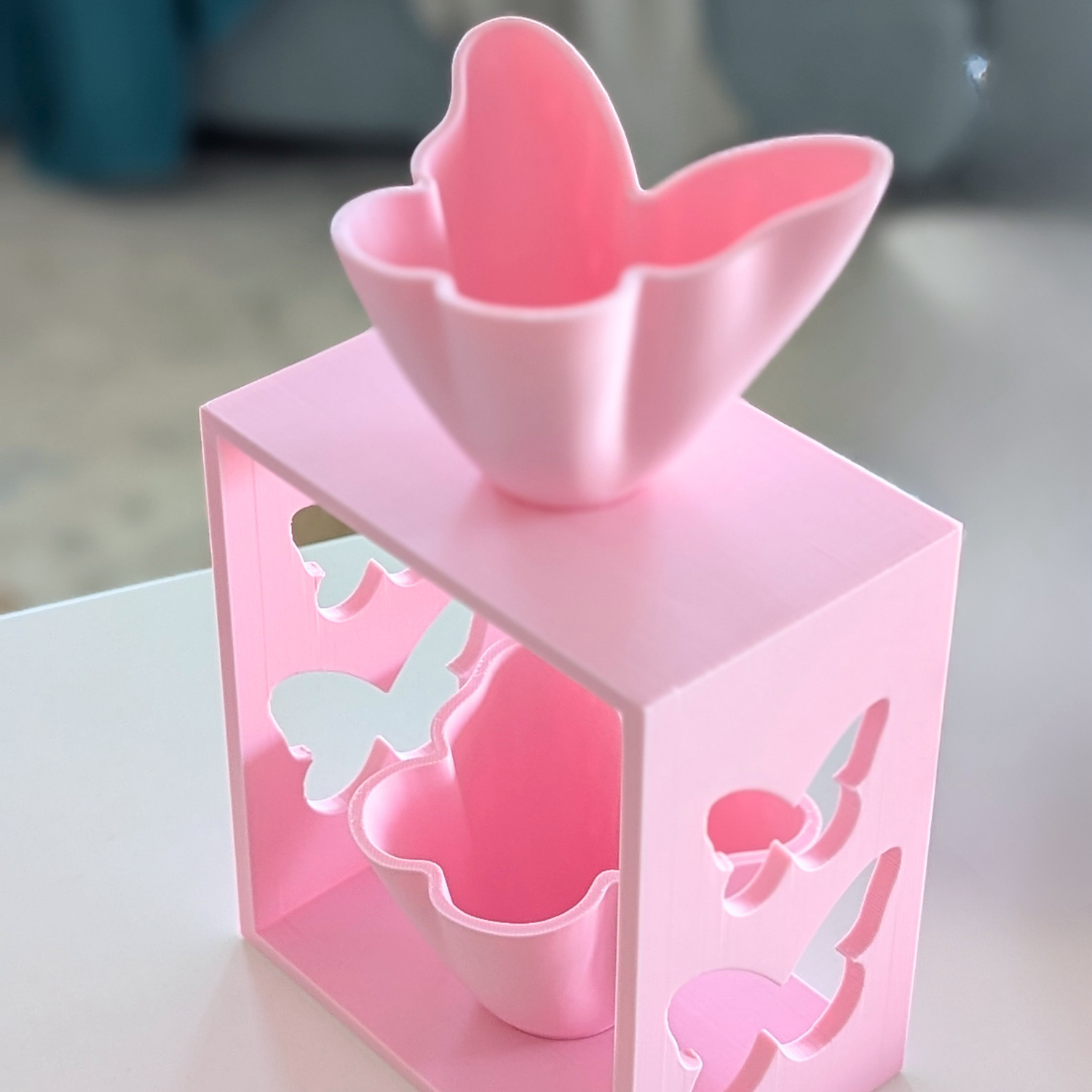 Butterfly Tip & Pour Tower